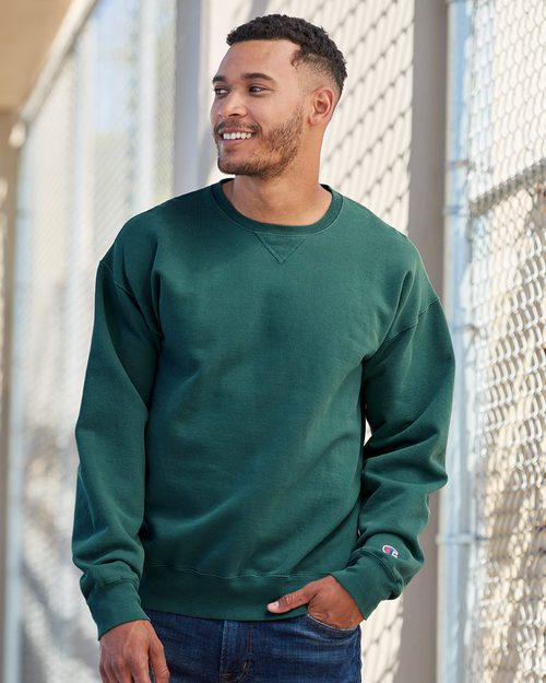 Champion - Garment Dyed Crewneck Sweatshirt